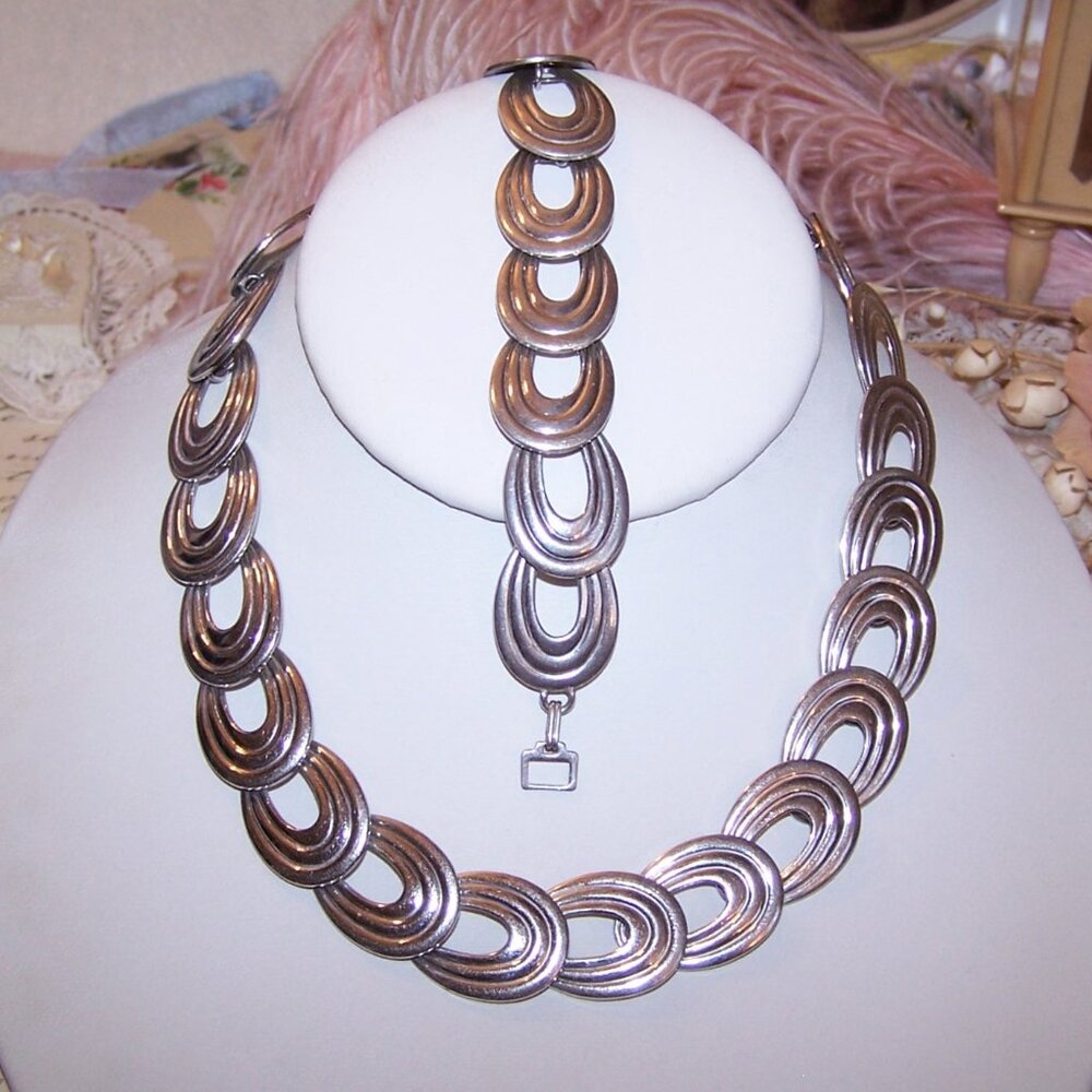WRE aka W E Richards Sterling Silver Jewelry Set - Necklace and Bracelet